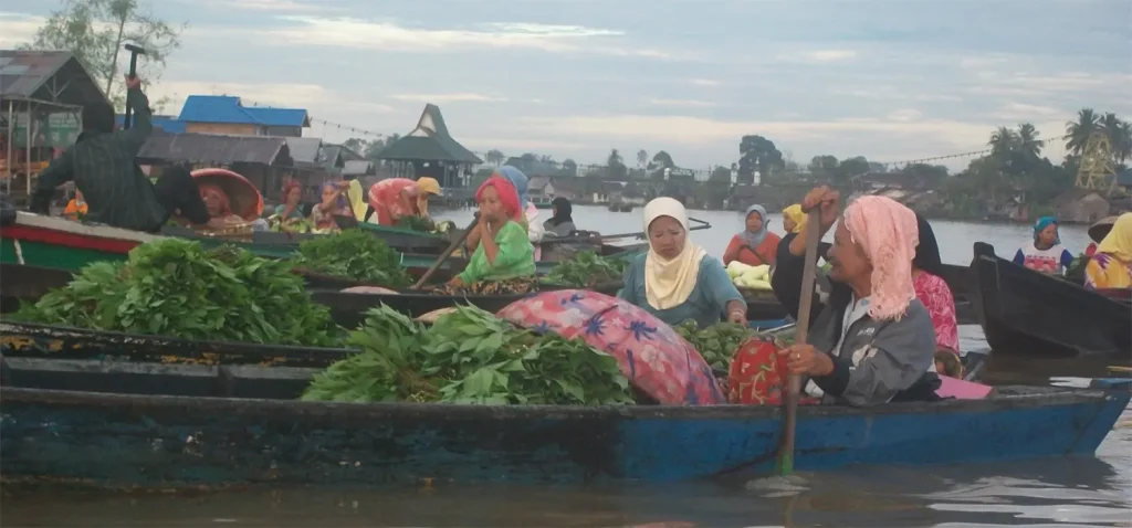 3D2N Banjarmasin Floating Market Explore